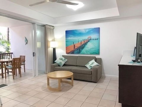 REEF RETREAT APARTMENTS PALM COVE Unit 13 - Tourism Canberra 1