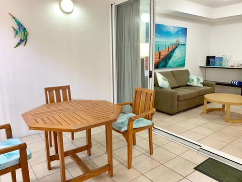REEF RETREAT APARTMENTS PALM COVE Unit 11 - Tourism Canberra 3