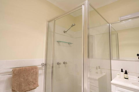 Relaxing 3bd In Tranquil Setting - Tourism Canberra 1