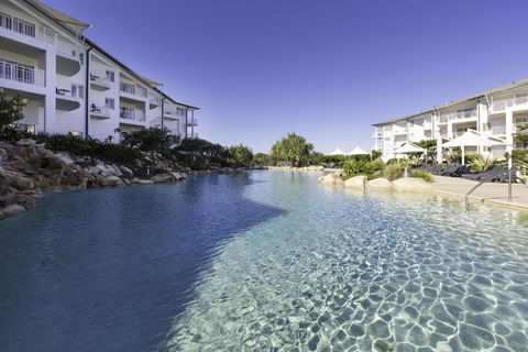 RESORT ON THE BEACH 1219/20 - Tourism Canberra 0