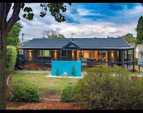 Resort Style Home Pool Spa Sauna - Tourism Canberra 1