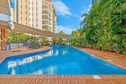 Resort Style Living In An Oceanview King Suite - Tourism Canberra 3