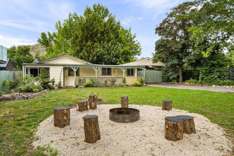 Rest & Relaxation - Tourism Canberra 2