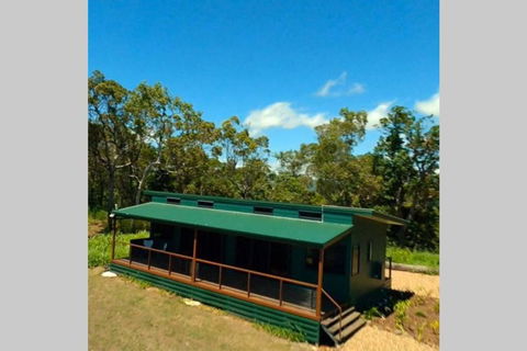 Ridge Cabin - Stunning Views - 5km From Neighbours - Tourism Canberra 0
