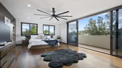 Riptides Booker Bay -Waterfront Apartment, Walk To Shops & Cafes - Tourism Canberra 2