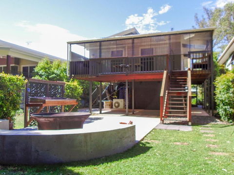 Riverside Retreat - Tourism Canberra 3