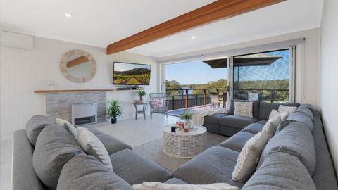 Riverside Retreat, Coolangatta, Near Seven Mile Beach - Tourism Canberra 1