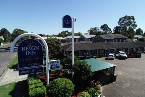 Reign Inn Newcastle - Tourism Canberra 0