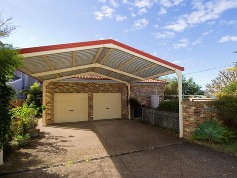 Salamander Beach Front - Tourism Canberra 2