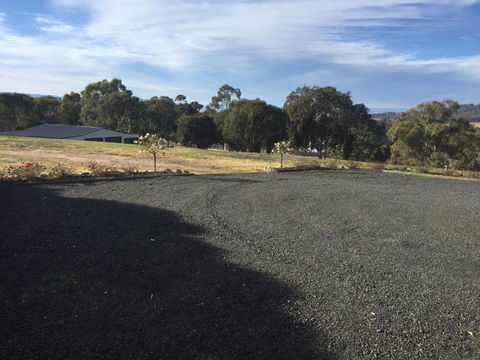 Robin Hill Retreat - Tourism Canberra 2