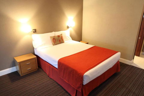 Rose & Crown Hotel - Tourism Canberra 2