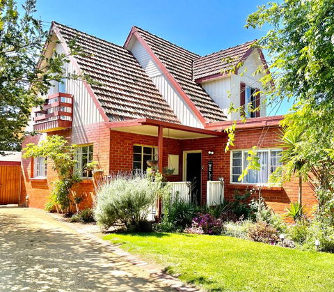 Rosehaven On Rosebud - Tourism Canberra 0