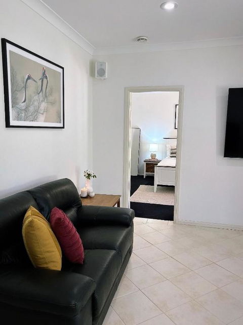 Rosemont - Boutique Lodge - Tourism Canberra 1