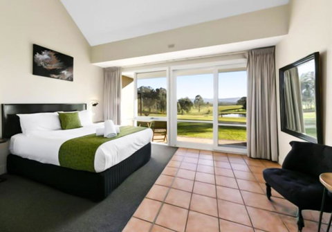 Rothbury Downs - Tourism Canberra 0