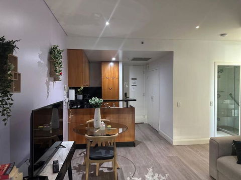 Royal Garden Residence - Tourism Canberra 3