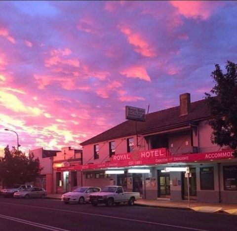 Royal Hotel Oberon - Tourism Canberra 0