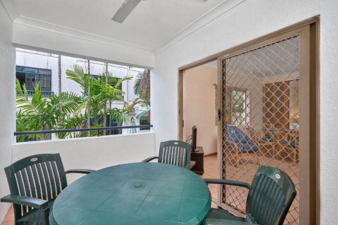 Royal Palm Villas - Tourism Canberra 3