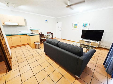 Royal Palm Villas - Tourism Canberra 0