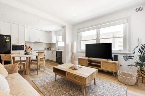 Saltwater Bondi Two - Tourism Canberra 0