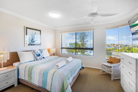 Salty Kisses @ Riverdance - 3 Bedroom Apartment - Tourism Canberra 2