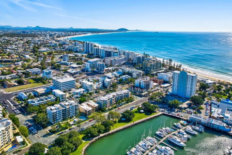 Salty Kisses @ Riverdance - 3 Bedroom Apartment - Tourism Canberra 1