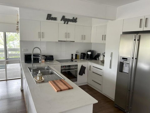 Sanctuary On Toagara With Spa And Heated Pool - Tourism Canberra 1