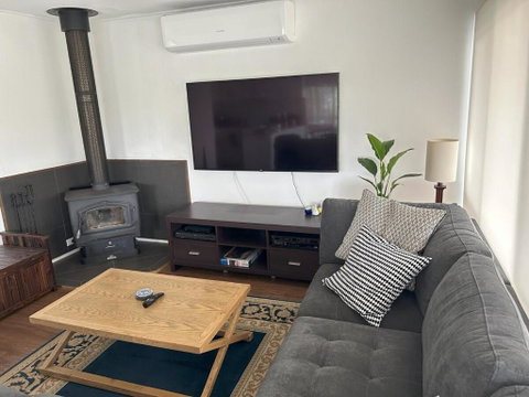 Sanctuary On Toagara With Spa And Heated Pool - Tourism Canberra 2