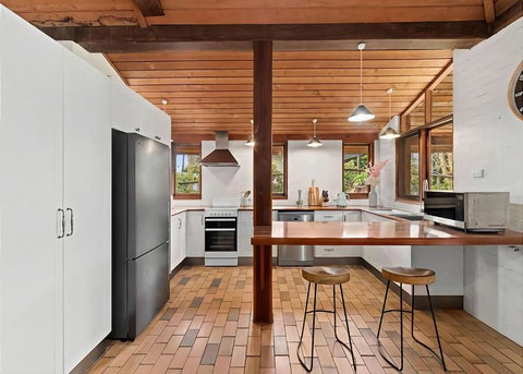 Sand At Broulee - Tourism Canberra 2