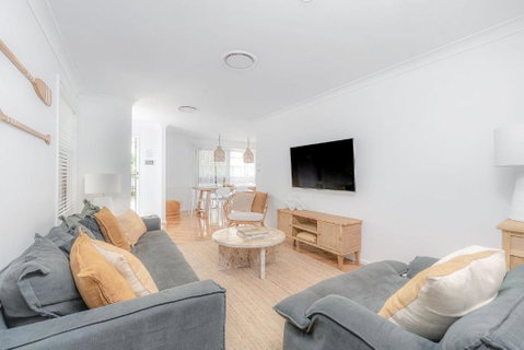 Sandalwood At Huskisson - Tourism Canberra 3