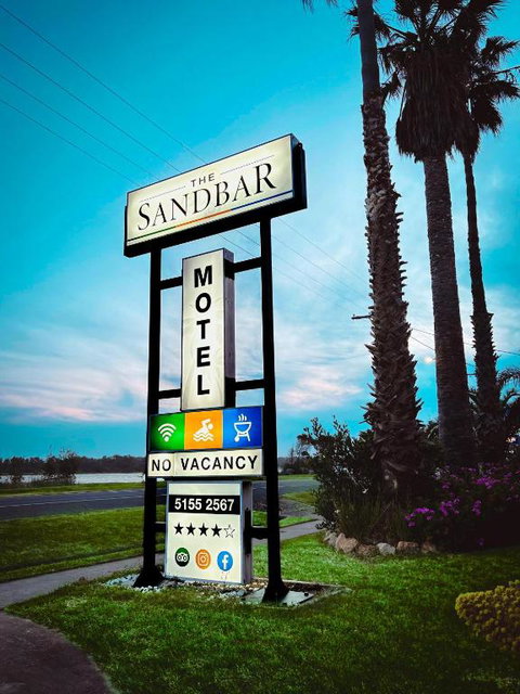 Sandbar Motel - Tourism Canberra 1