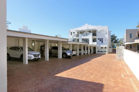 Sandcastles 1 - Tourism Canberra 2