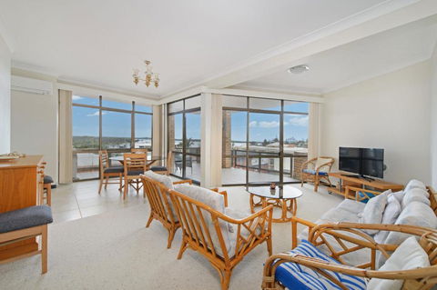 Sandpiper 9 25 Waugh Street - Tourism Canberra 0