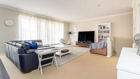 Sandpiper 9 - Close To Town And Beach - Tourism Canberra 3