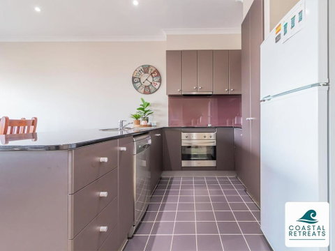 Sandpiper Inverloch - Linen Included - Tourism Canberra 1