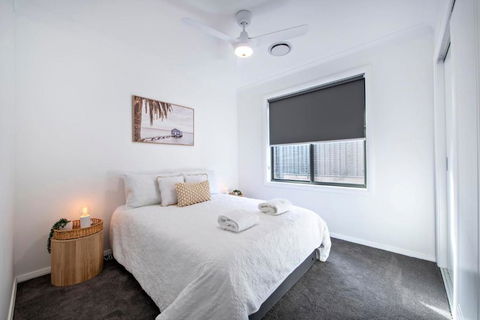 Sandstone - Family Entertainer, Refined Living - Tourism Canberra 1