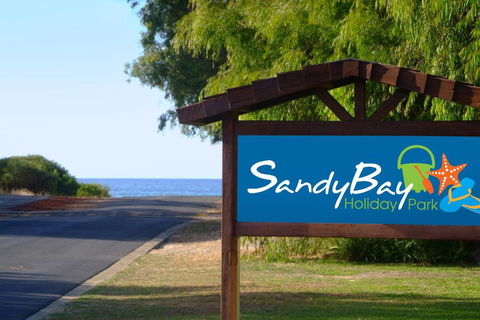 Sandy Bay Holiday Park - Tourism Canberra 0