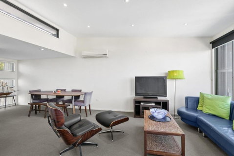 Sandy Beach Apt 4 - Tourism Canberra 1