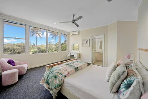 Sandy Cove @ Royle Palms - Tourism Canberra 1