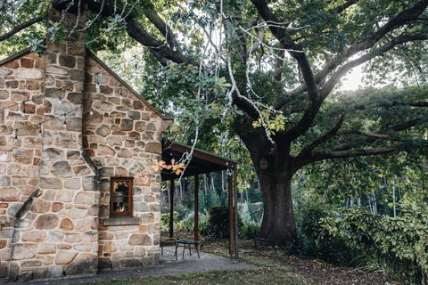 Secluded Stone Cottage Perfect For Couples Escape - Waterfalls - Tourism Canberra 1