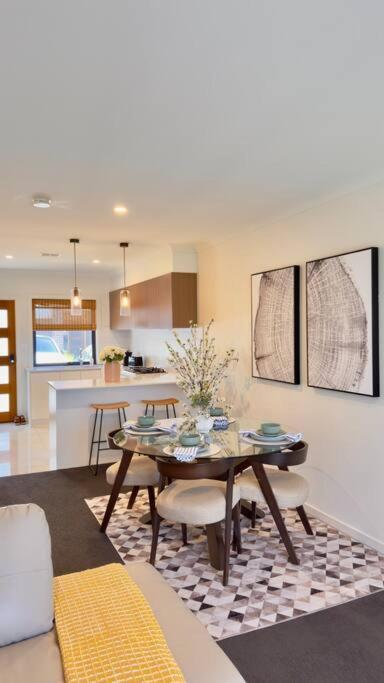 Stylish Modern 2 BR In Lawson - Tourism Canberra 0