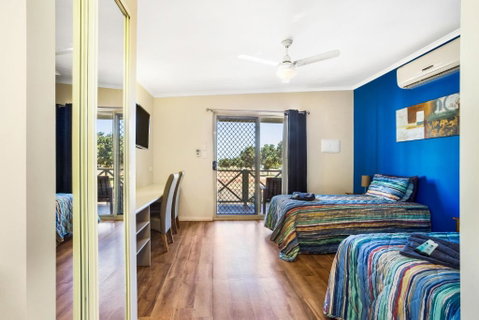 The Cove Holiday Village - Tourism Canberra 3