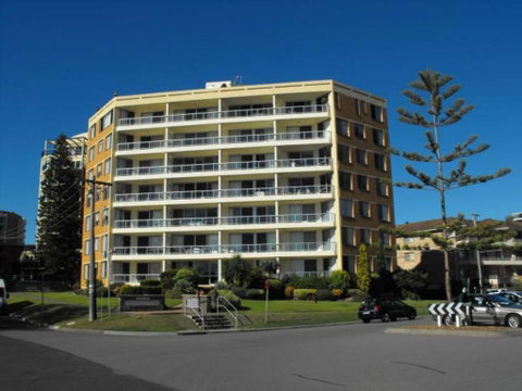 Beachpoint, Unit 101, 28 North Street - Tourism Canberra 0