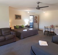 Beachport Motor Inn - Tourism Canberra