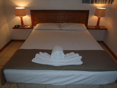 Beachside Holiday Units - Tourism Canberra 3