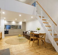 Beachside luxury loft apartment - Tourism Canberra