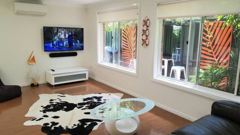 Beachside Villa Ettalong Beach - Tourism Canberra 0
