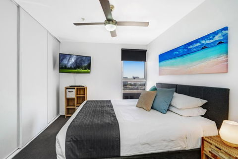 Beau Monde Apartments Newcastle - Worth Place Apartment - Tourism Canberra 0