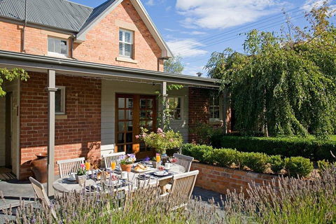 Bellerive House - Tourism Canberra 3