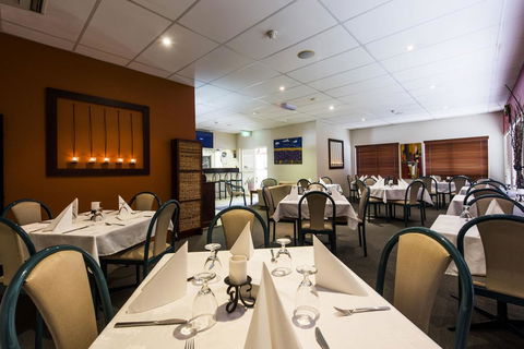 Bent Street Motor Inn - Tourism Canberra 3