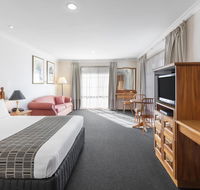 Best Western Ambassador Motor Inn  Apartments - Tourism Canberra